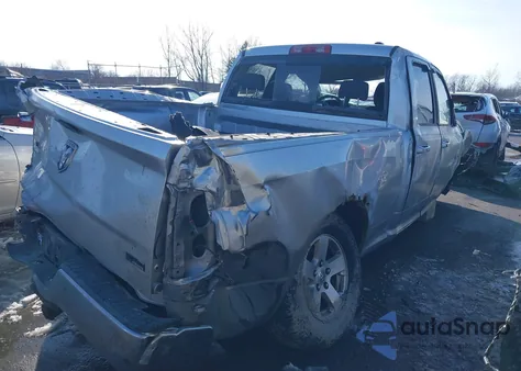 2010 Dodge Ram 1500 Slt/Sport/Trx z USA, uszkodzony, nr VIN 1D7RB1GP1AS104857